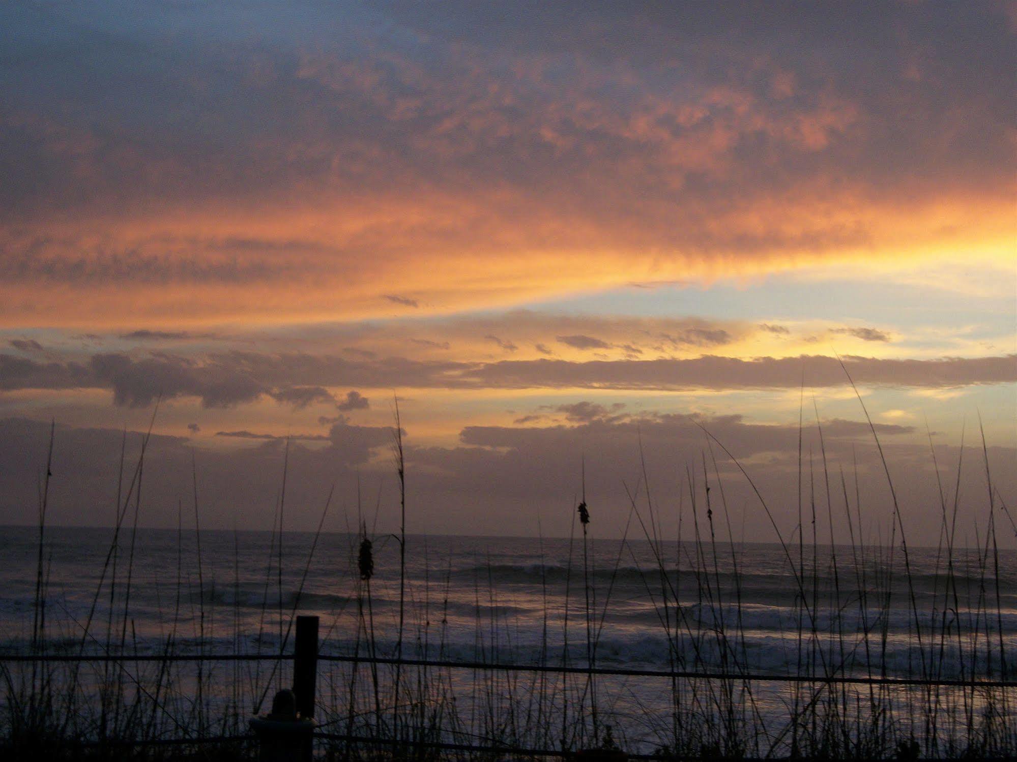 Oceanfront Sea Scape Motel Indialantic Dış mekan fotoğraf